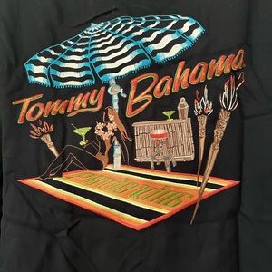 Tommy Bahama men’s camp shirt.  Size M “Patio King” Vintage design